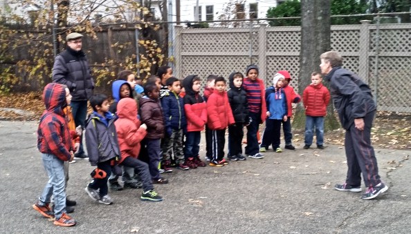 Somebody is posing for a fancy, fierce start