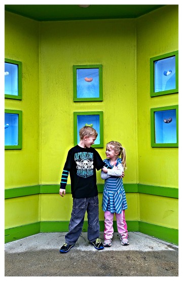 And guesses he loves her back